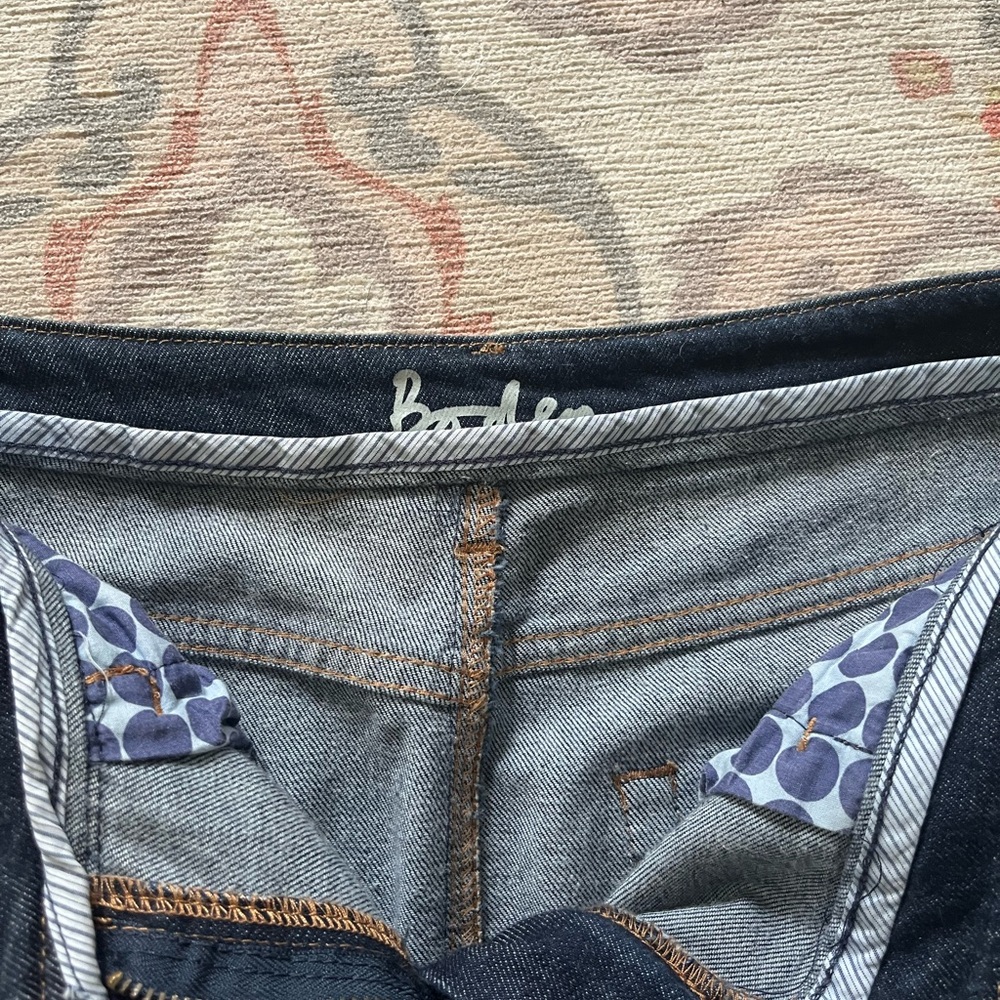 Boden Elegant Dark Blue Denim mini Skirt - Picture 3 of 5